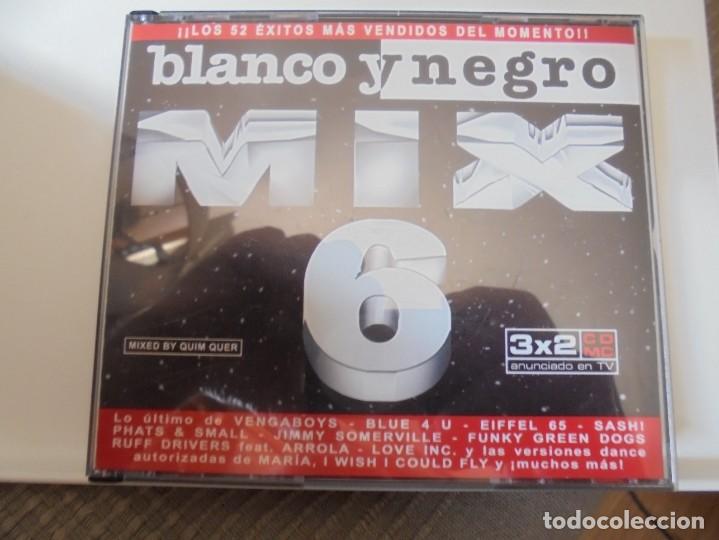 CDs de m&uacute;sica: BLANCO Y NEGRO MIX 6. TRIPLE COMPACTO CON 53 TEMAS. - Foto 1
