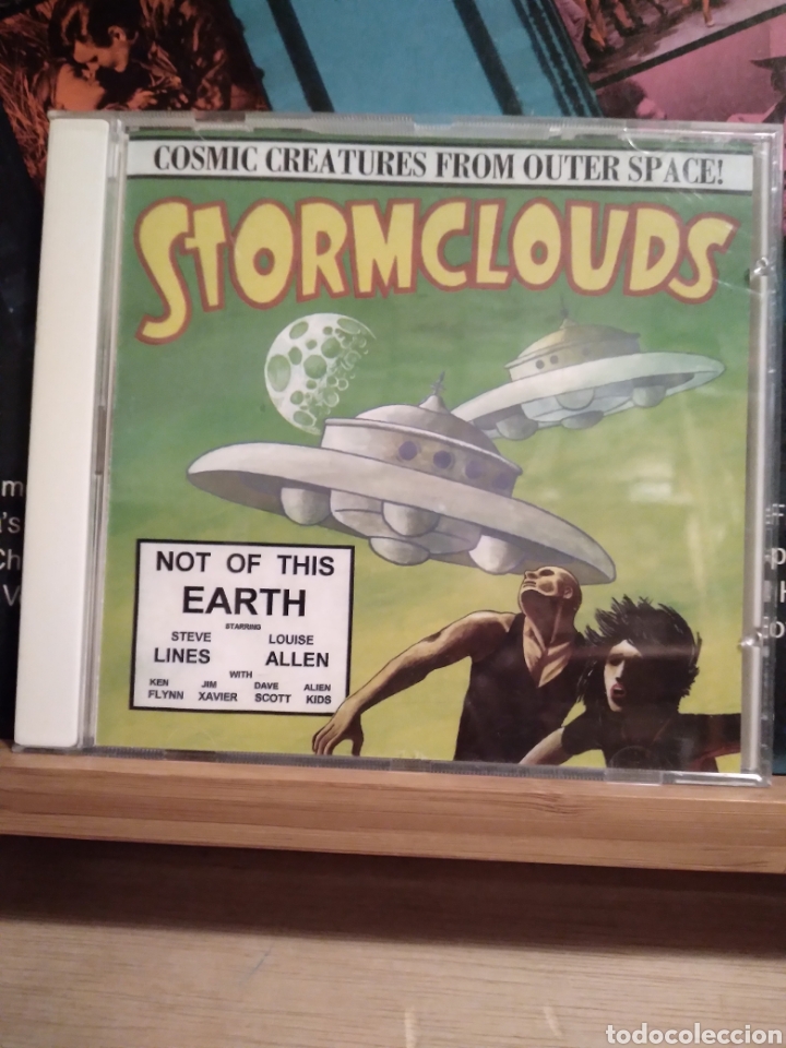 Musik-CDs: CD-STORMCLOUDS-COSMIC CREATURESFROM OUTER SPACE!-NOT OF THIS EARTH-STEVE LINES LOUISE ALLEN-