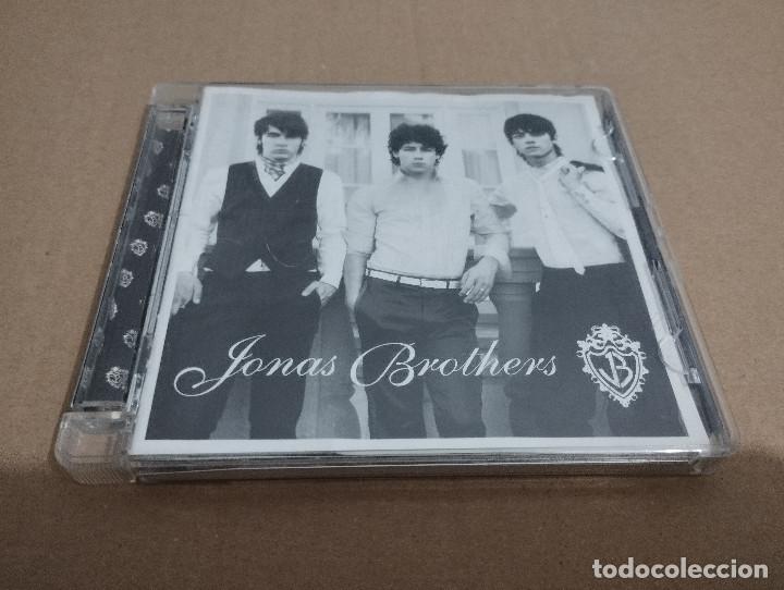 CDs de m&uacute;sica: JONAS BROTHERS (CD) - Foto 1
