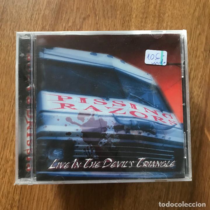 CDs de m&uacute;sica: PISSING RAZORS - LIVE IN THE DEVILS TRIANGLE - CD SPITFIRE 2002 - Foto 1