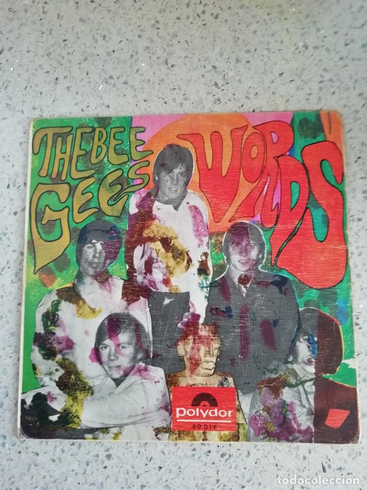 CDs de m&uacute;sica: Single the bee gees world - Foto 1