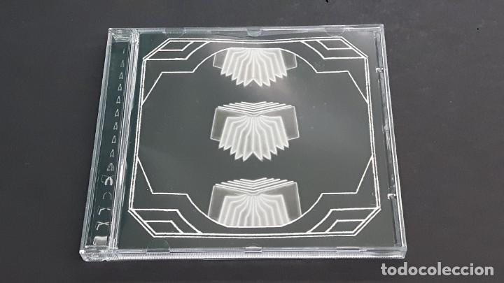 CDs de m&uacute;sica: CD CON FUNDA CARTON - ARCADE FIRE - NEON BIBLE - Foto 2