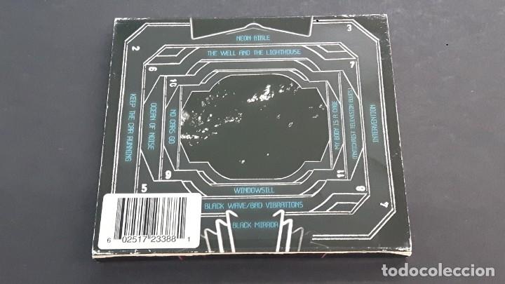 CDs de m&uacute;sica: CD CON FUNDA CARTON - ARCADE FIRE - NEON BIBLE - Foto 5