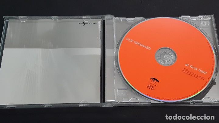 CDs de m&uacute;sica: CD SILJE NERGAARD - AT FIRST LIGHT - Foto 2