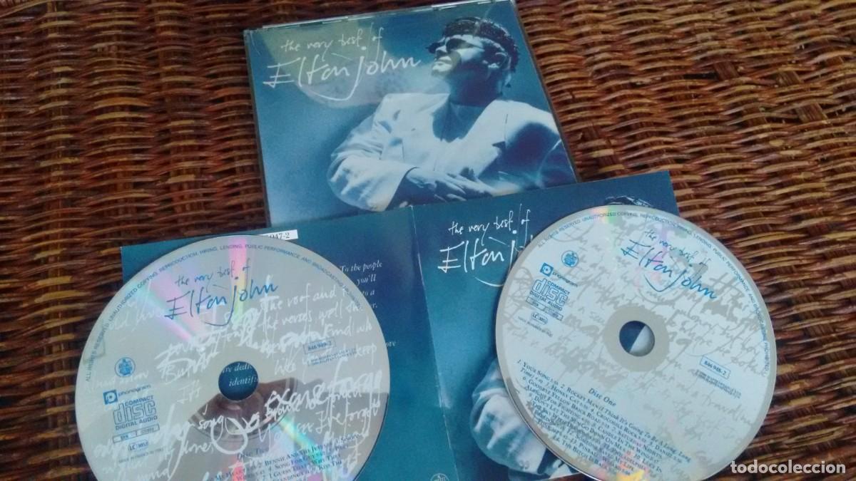 CDs de m&uacute;sica: CD-ALBUM DOBLE DE ELTON JOHN - Foto 1