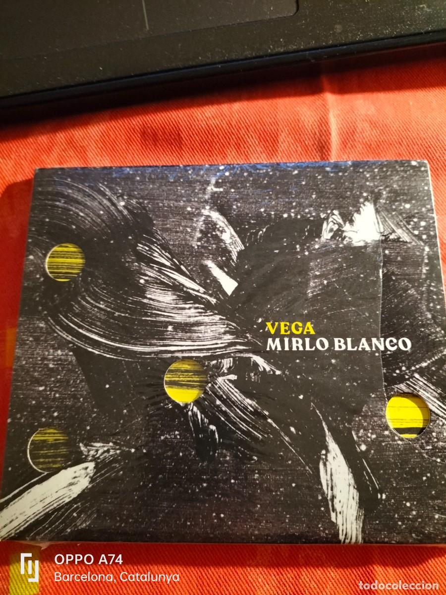 CDs de m&uacute;sica: RAR CD. VEGA. MIRLO BLANCO. DIGIPACK - Foto 1