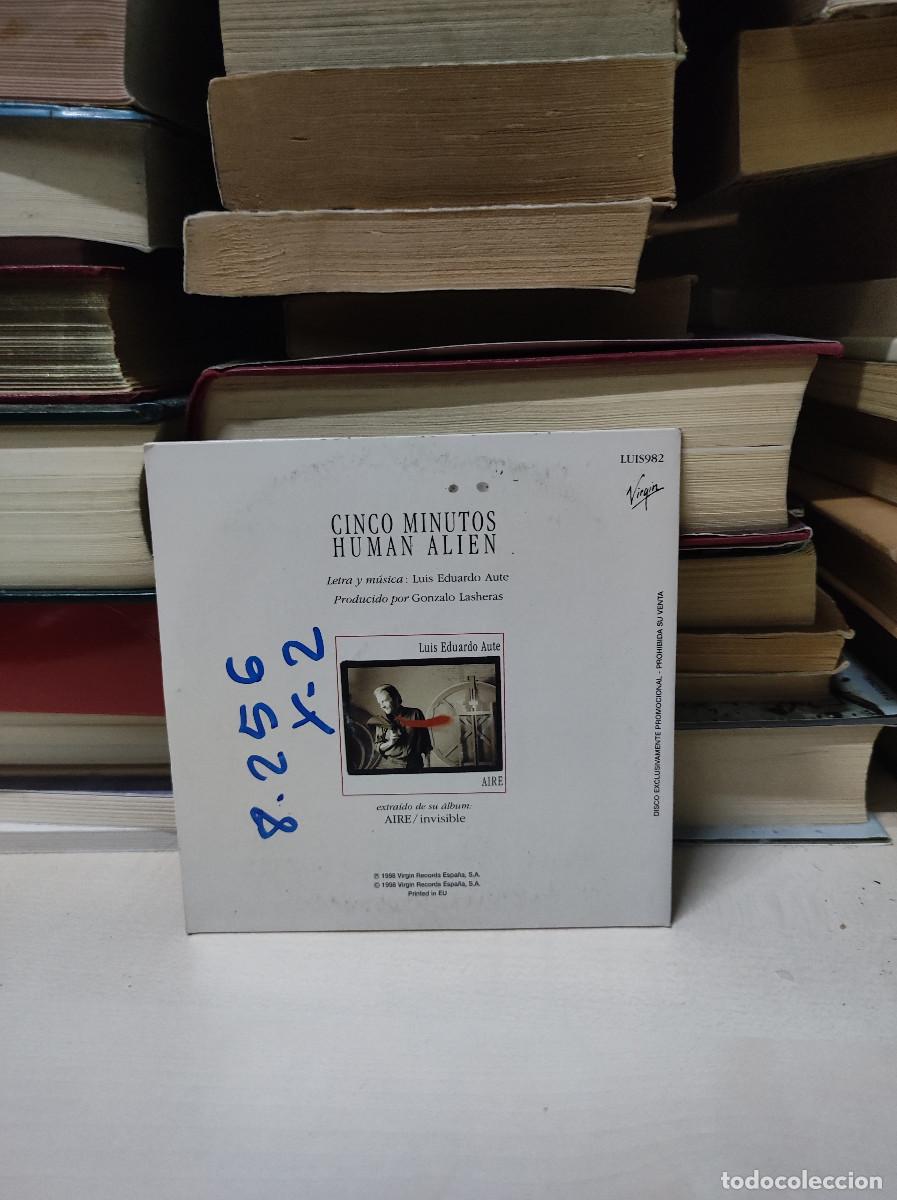 CDs de m&uacute;sica: Luis Eduardo Aute &ndash; Cinco Minutos / Human Alien - Foto 2
