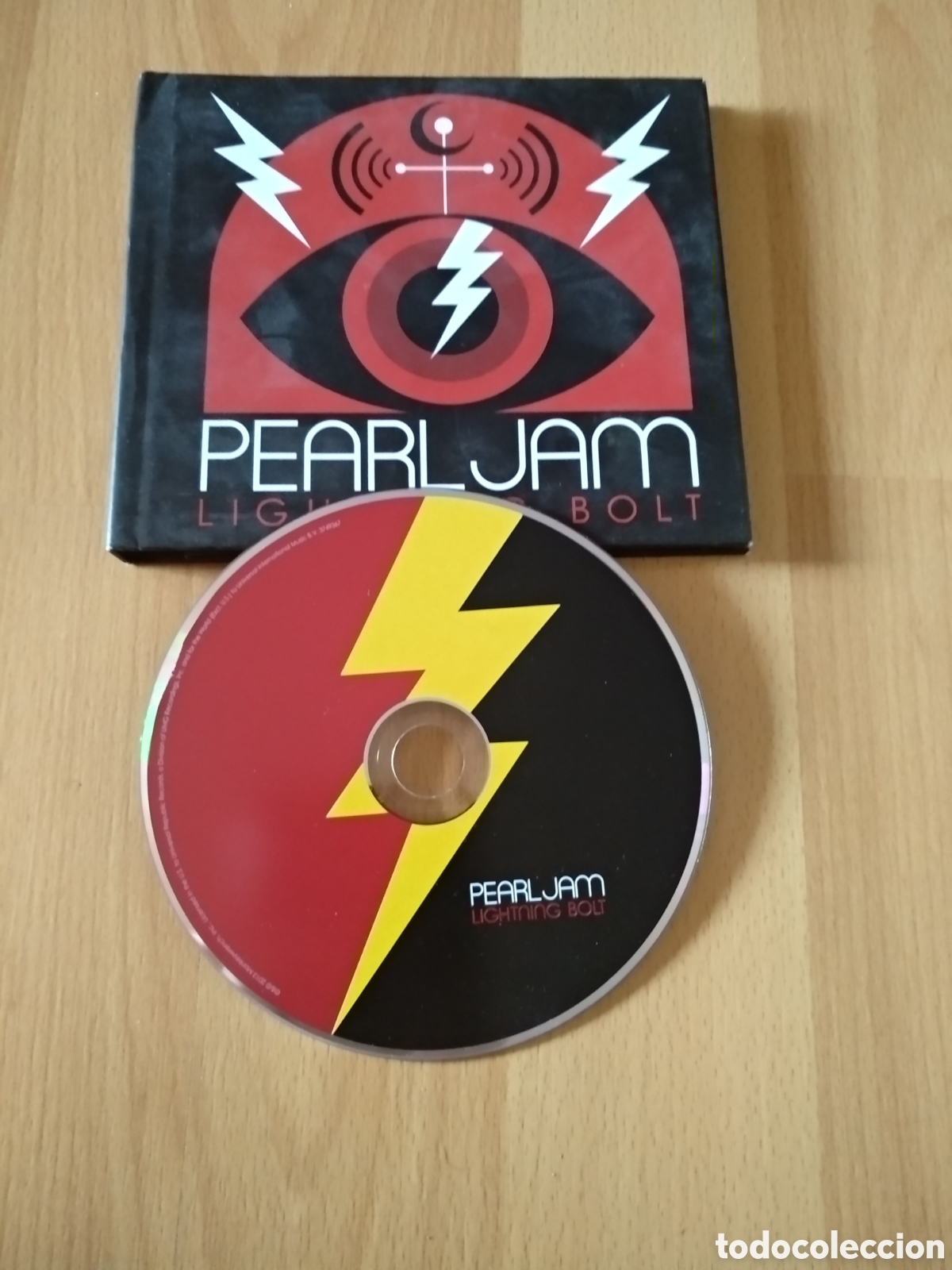 CDs de m&uacute;sica: C01 - CD DIGIPACK / PEARL JAM - LIGHTNING BOLT / 2013 - Foto 2