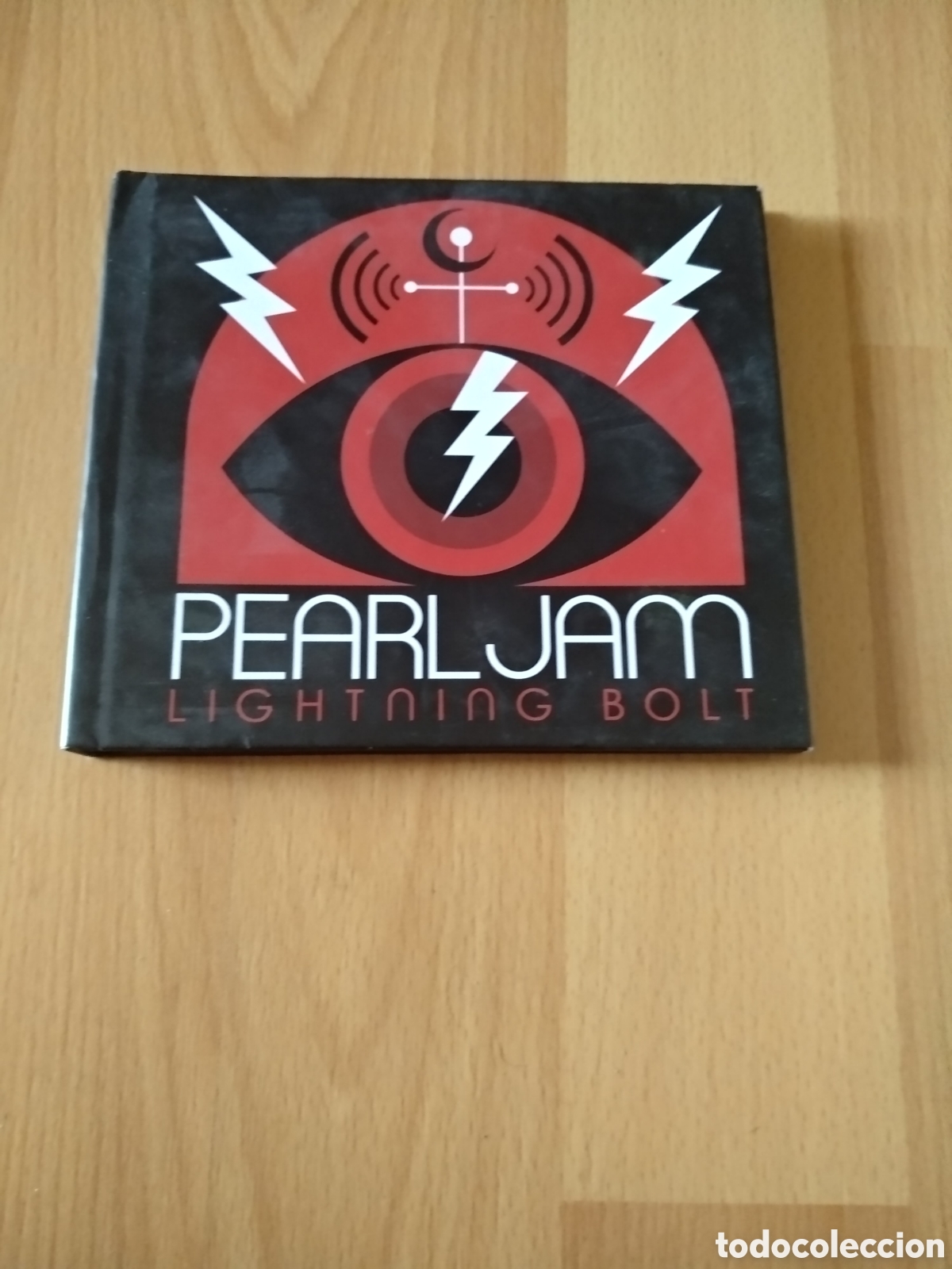 CDs de m&uacute;sica: C01 - CD DIGIPACK / PEARL JAM - LIGHTNING BOLT / 2013 - Foto 1
