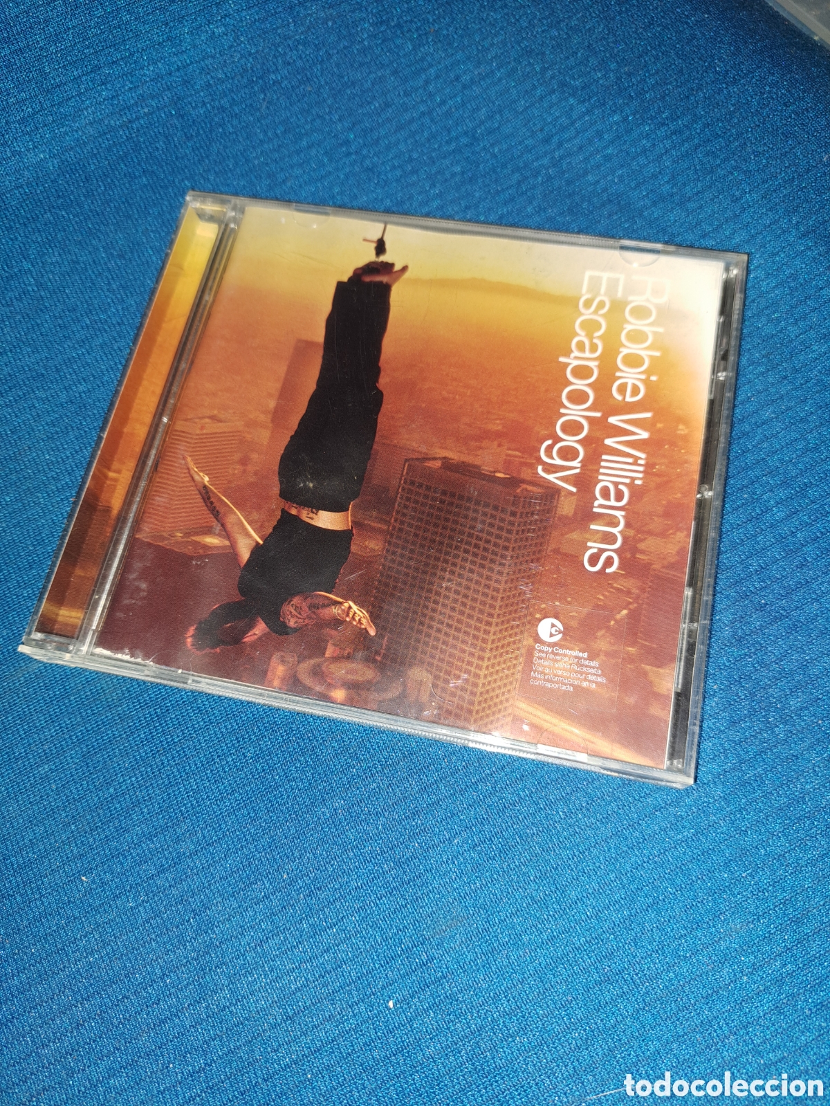 CDs de m&uacute;sica: CD Robbie Williams Escapology - Foto 1