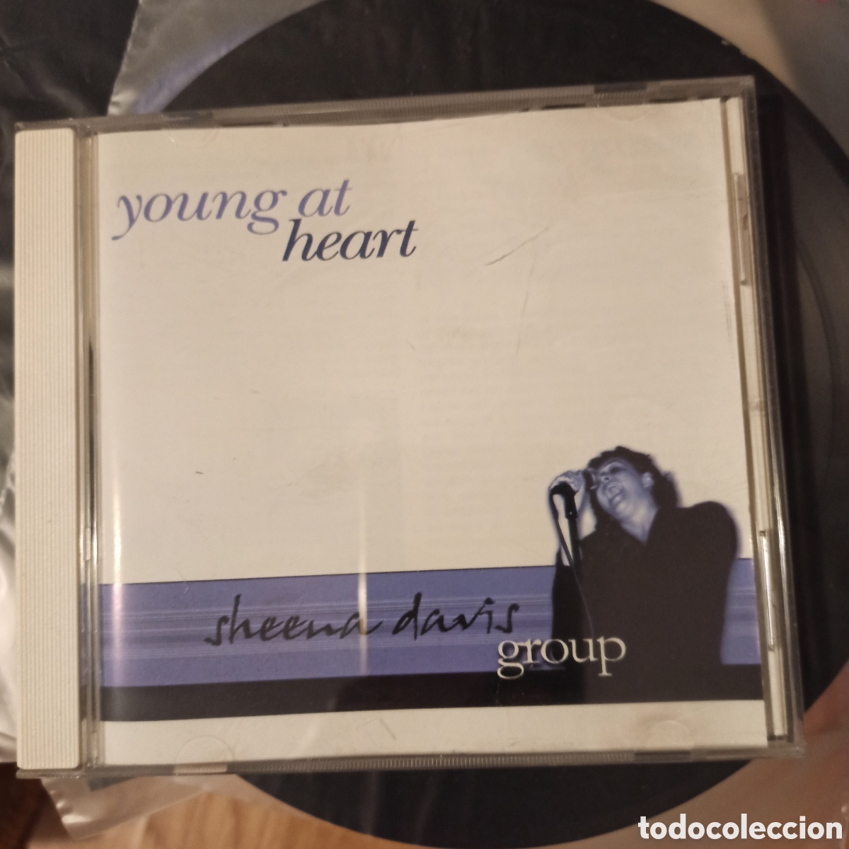 CDs de m&uacute;sica: Sheena Davis Group &lrm;&ndash; Young At Heart - Foto 1