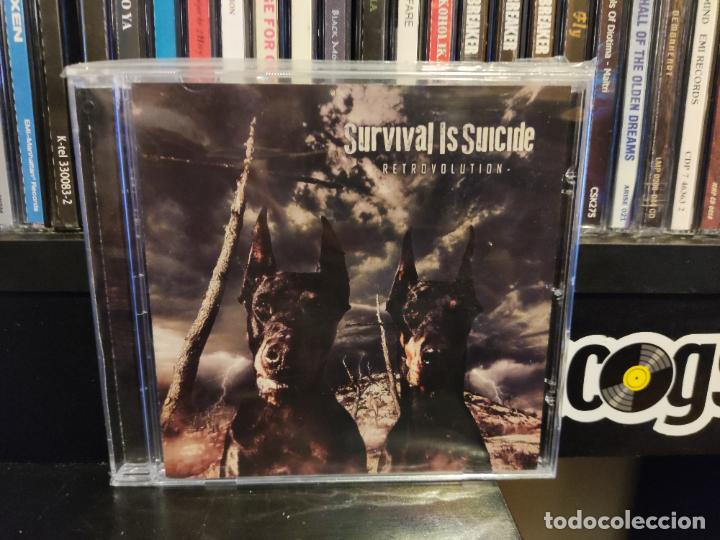 CD di Musica: SURVIVAL IS SUICIDE - RETROVOLUTION