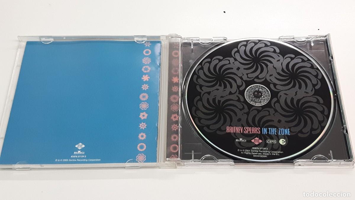 CDs de m&uacute;sica: CD BRITNEY SPEARS - IN THE ZONE - 2003 - Foto 2
