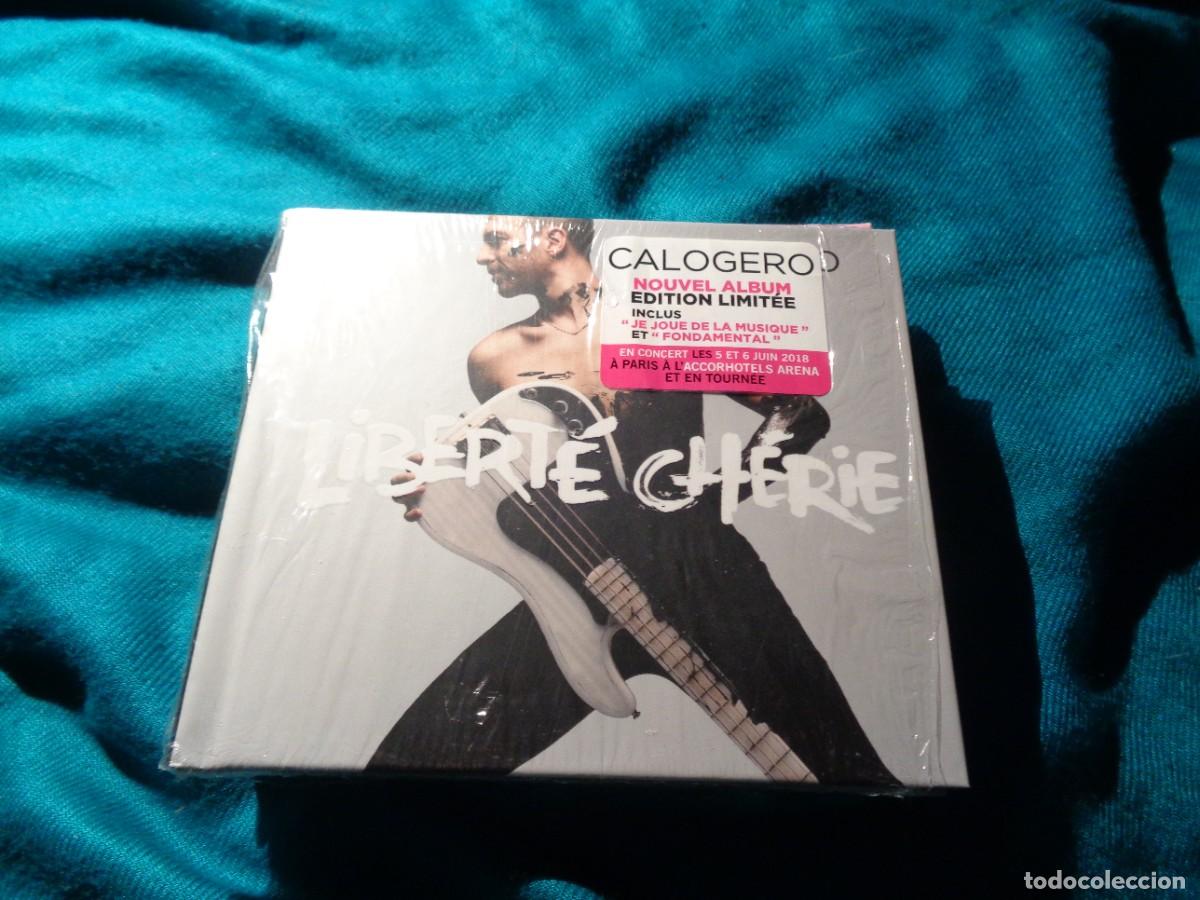 CDs de m&uacute;sica: CALOGERO. LIBERT&Eacute; CHERIE. EDITION LIMITEE. CD + LIBRO. IMPECABLE(#*) - Foto 1