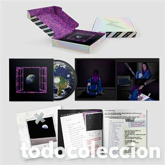 CDs de m&uacute;sica: RIZHA - OUTSIDE. BOX CD+ COMIC. EDICI&Oacute;N LIMITADA. NUEVA. SYNTH POP ELECTR&Oacute;NICA. 2019 - Foto 4