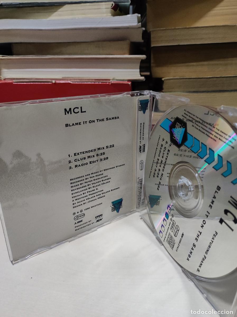 CDs de m&uacute;sica: BLAME IT ON THE SAME MCL - Foto 2