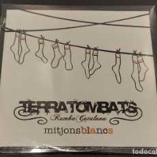 CDs de Música: TERRATOMBATS / MITJONS BLANCS / RUMBA CATALANA / CD-2011 / 5 TEMAS / PRECINTADO.