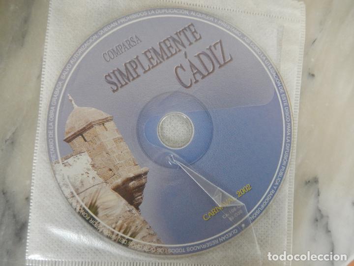 CDs de m&uacute;sica: CARNAVAL DE C&Aacute;DIZ 2002 - COMPARSA SIMPLEMENTE C&Aacute;DIZ - CD. - Foto 1