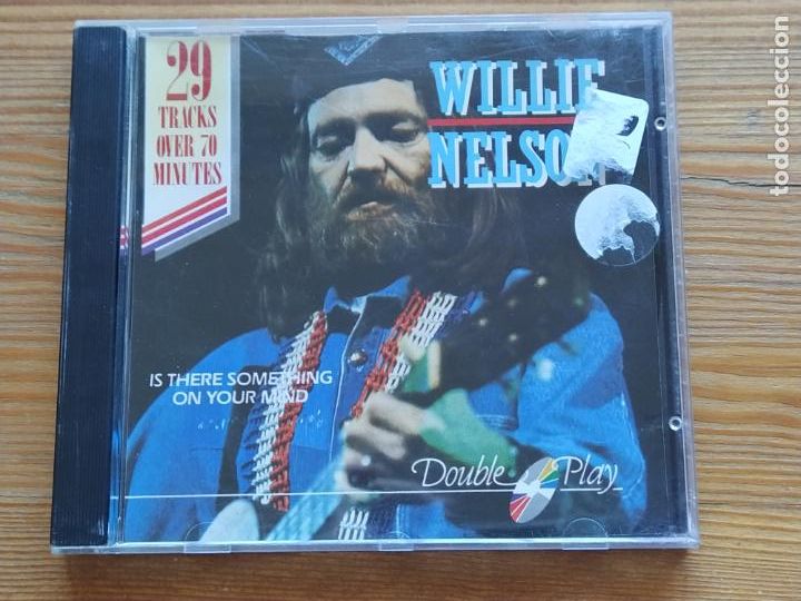 CDs de m&uacute;sica: CD WILLIE NELSON - IS THERE SOMETHING ON YOUR MIND (EC) - Foto 1