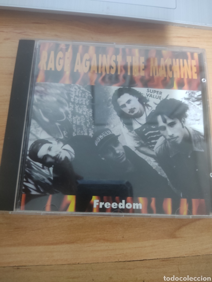 CDs de m&uacute;sica: RAGE AGAINST THE MACHINE CD &rdquo;Freedom&rdquo; - Foto 1