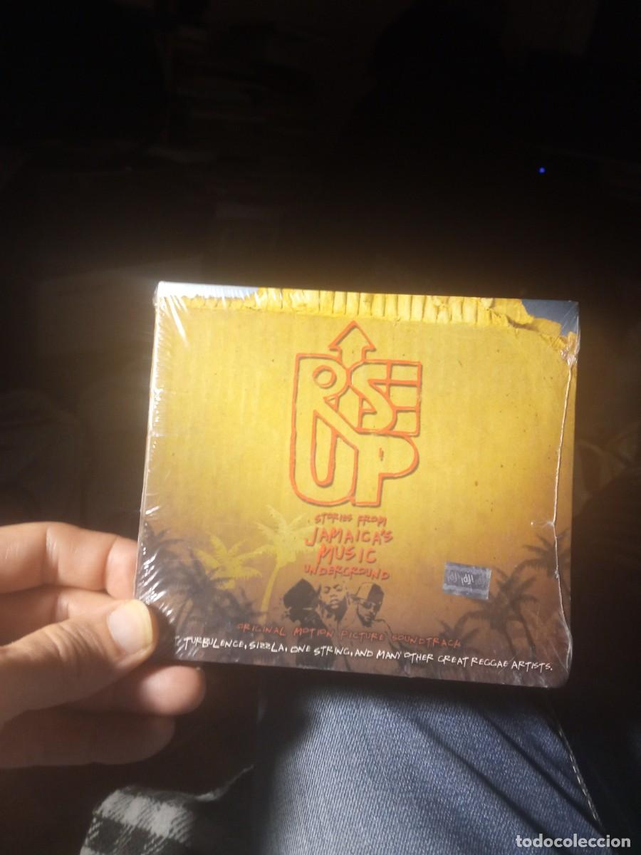 CDs de m&uacute;sica: Rise Up precintado - Foto 1