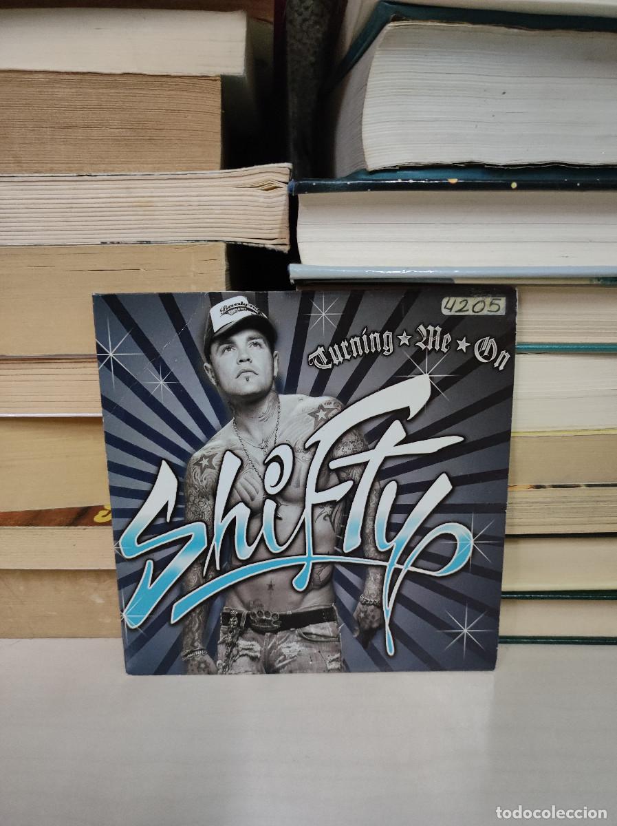 CDs de m&uacute;sica: Shifty &ndash; Turning Me On - Foto 1