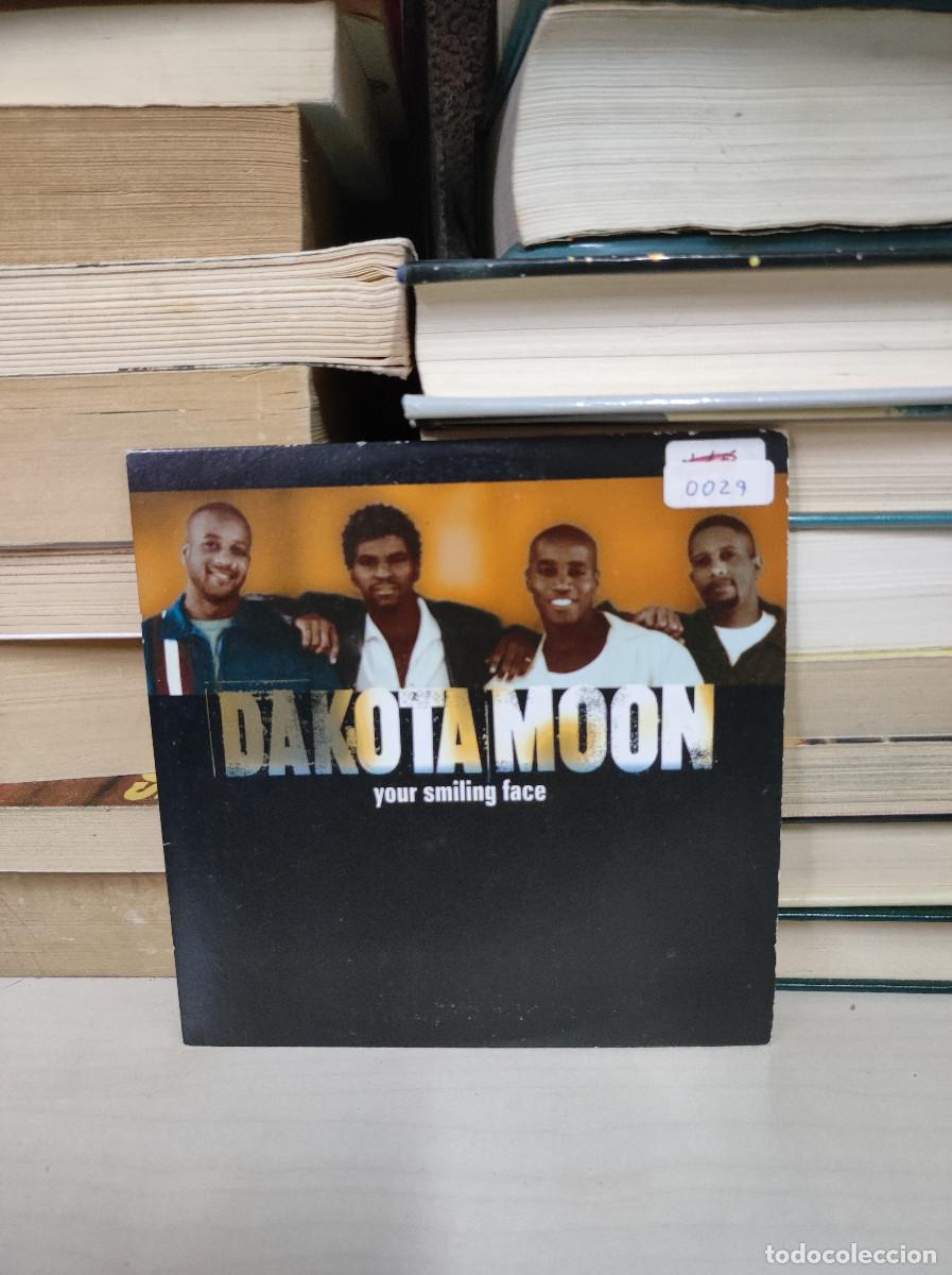 CDs de m&uacute;sica: Dakota Moon &ndash; Your Smiling Face - Foto 1