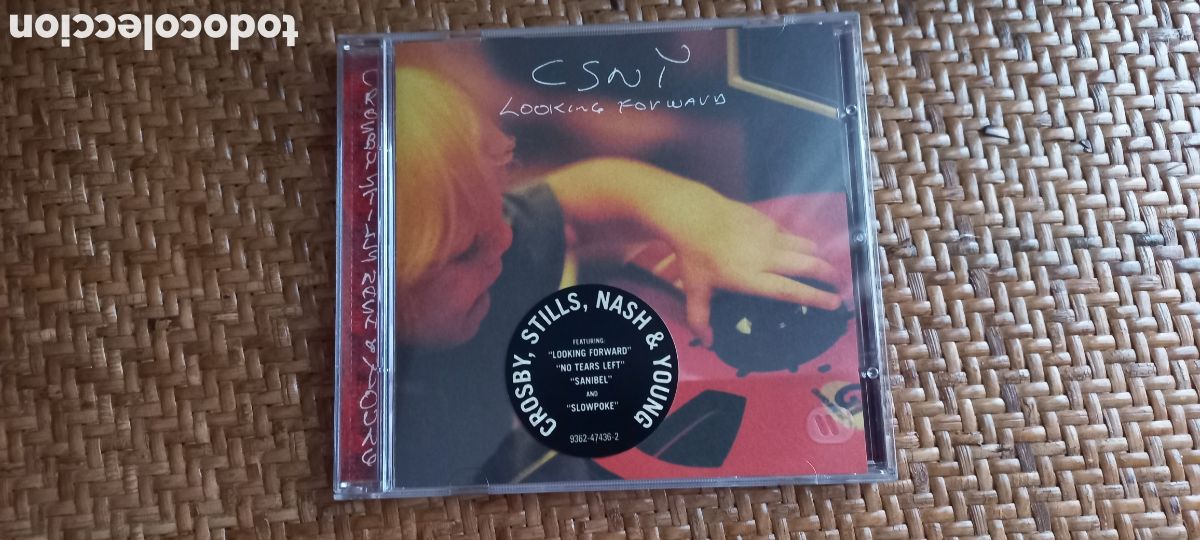 CDs de m&uacute;sica: Crosby, Stills, Nash & Young CD Looking Forward - Foto 1