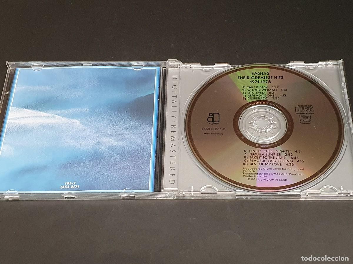 CDs de m&uacute;sica: CD THE EAGLES - THEIR GREATEST HITS - 1976 - Foto 2