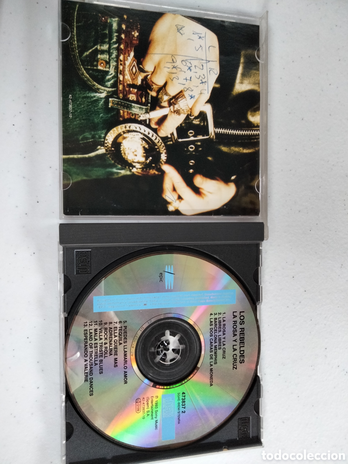 CDs de m&uacute;sica: Los Rebeldes - La rosa y la cruz - Foto 2