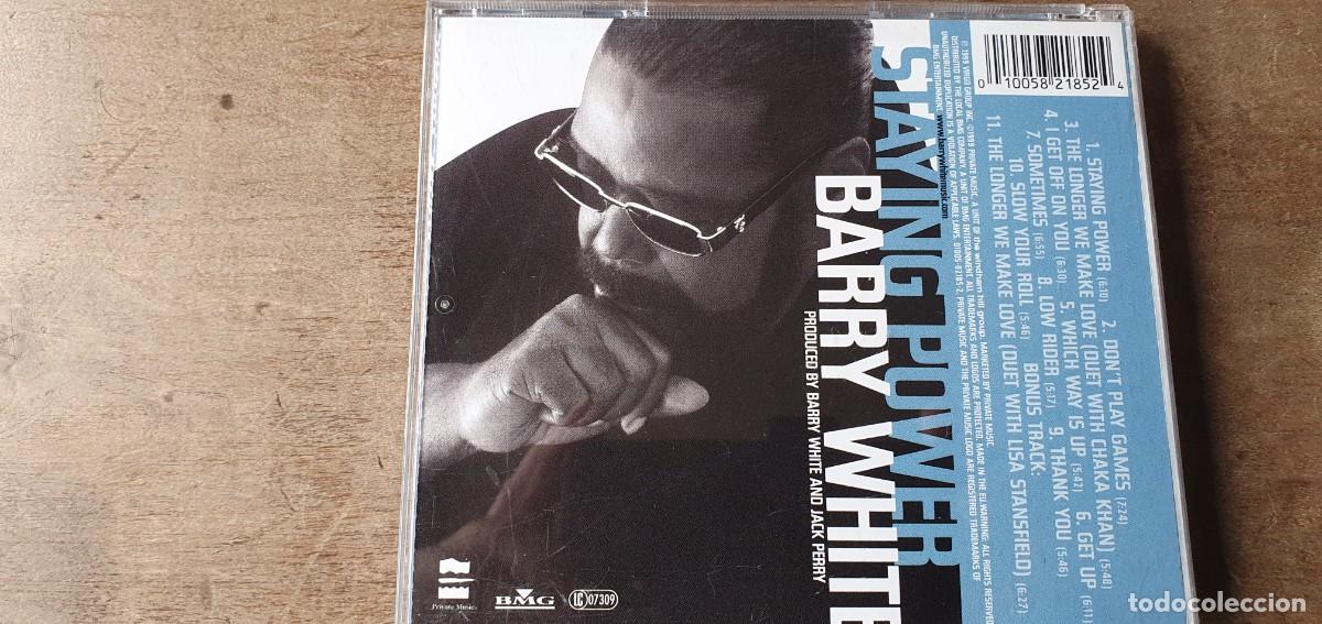 CDs de m&uacute;sica: BARRY WHITE. STAYING POWER. CD - Foto 2