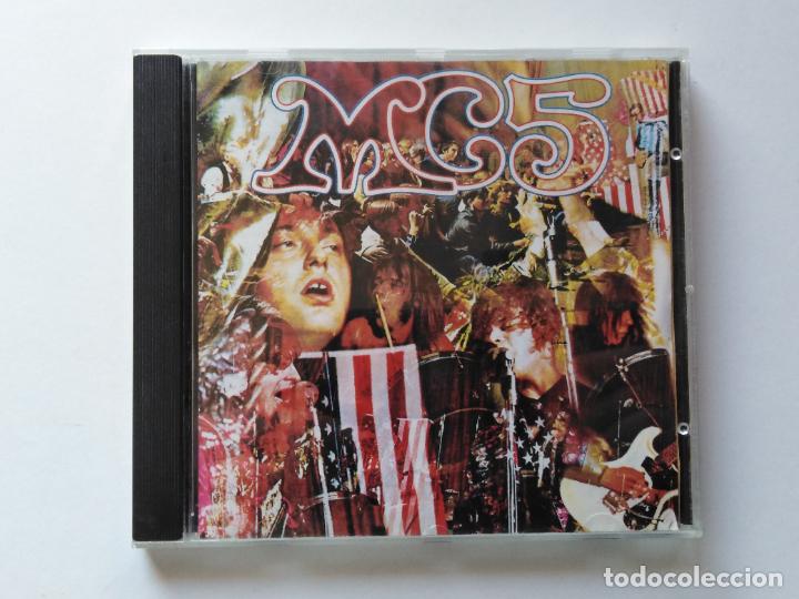 CD di Musica: MC5-Kick Out The Jams (CD, Elektra) reed. clasico 1969. Stooges, Sun Ra, Fred 'Sonic' Smith
