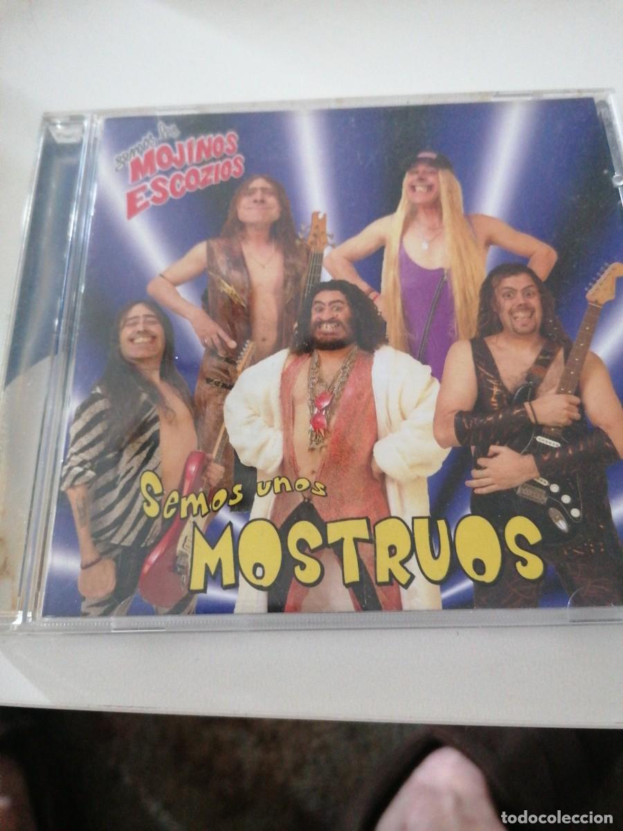 Music CDs: Somos los mojinos escozios-semos unos monstruos
