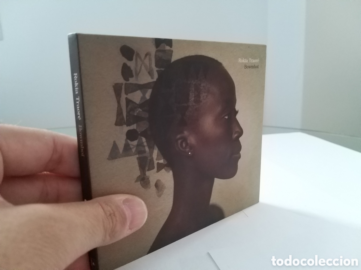 CDs de m&uacute;sica: ROKIA TRAORE - BOWMBOT & TCHAMANTCHE - 2 CD SET - Foto 5