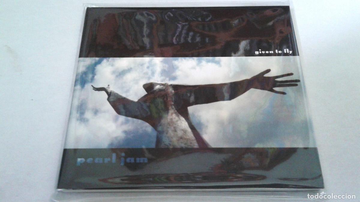 CDs de m&uacute;sica: PEARL JAM &rdquo;GIVEN TO FLY&rdquo; CD SINGLE 1 TRACKS - Foto 1