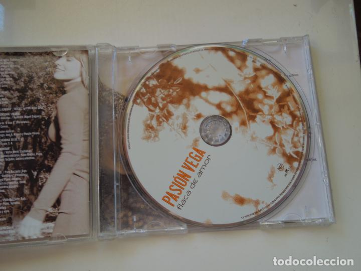 CDs de m&uacute;sica: PASION VEGA - FLACA DE AMOR - CD - Foto 3