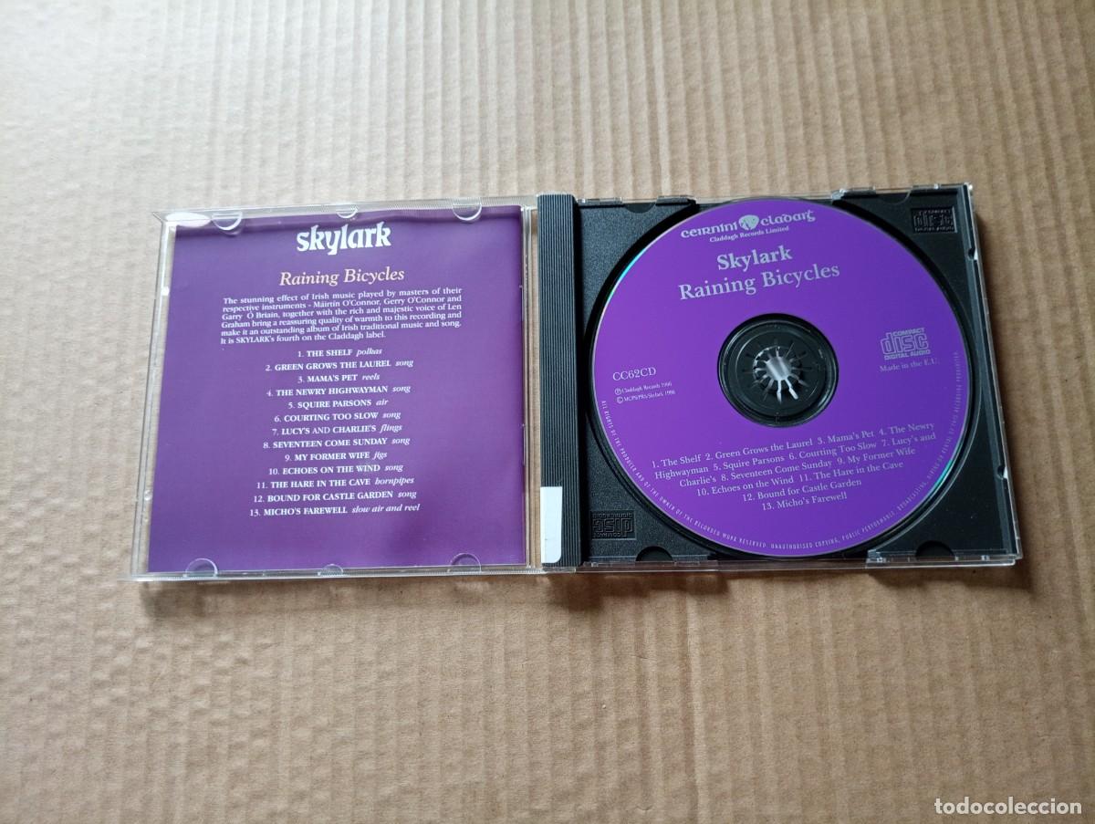 CDs de m&uacute;sica: SKYLARK - RAINING BICYCLES CD 1996 CELTIC FOLK - Foto 2