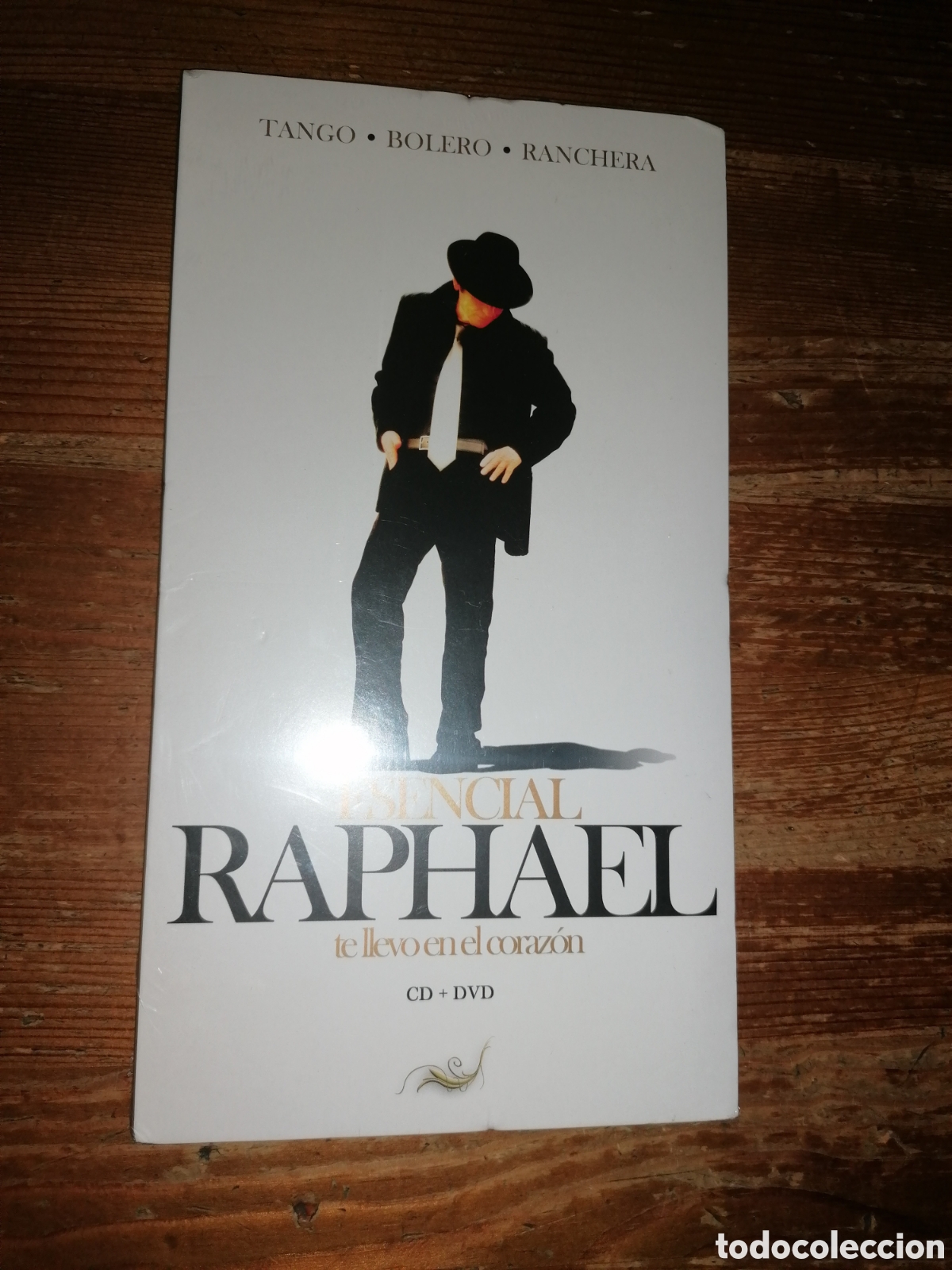 CDs de m&uacute;sica: RAPHAEL - ESENCIAL - TE LLEVO EN EL CORAZON - CD + DVD - PRECINTADO&iexcl; - Foto 1