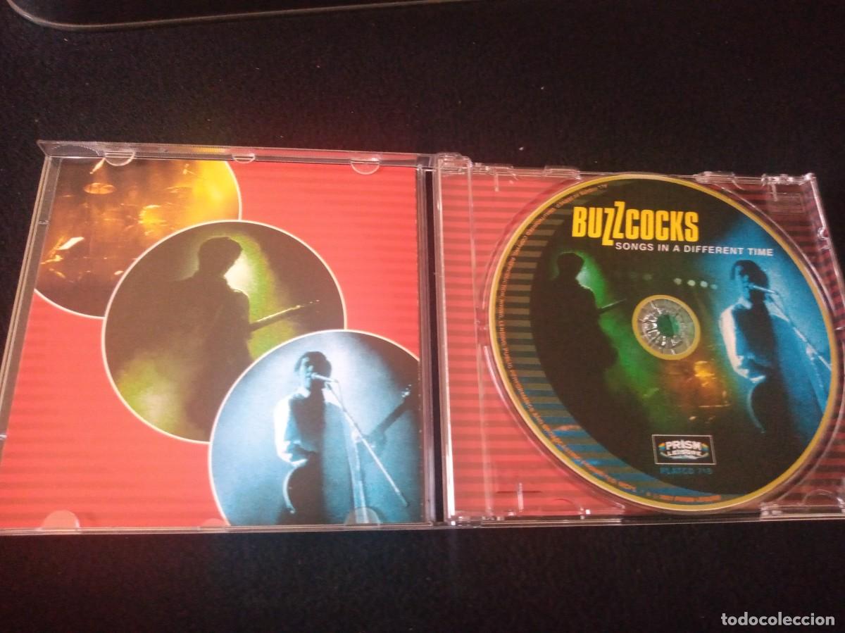 CDs de m&uacute;sica: BUZZCOCKS - SONGS IN A DIFFERENT TIME - CD - Foto 3