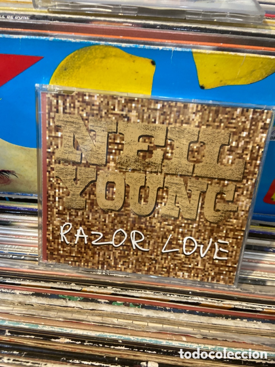 CDs de m&uacute;sica: Neil young razor love cd single - Foto 1