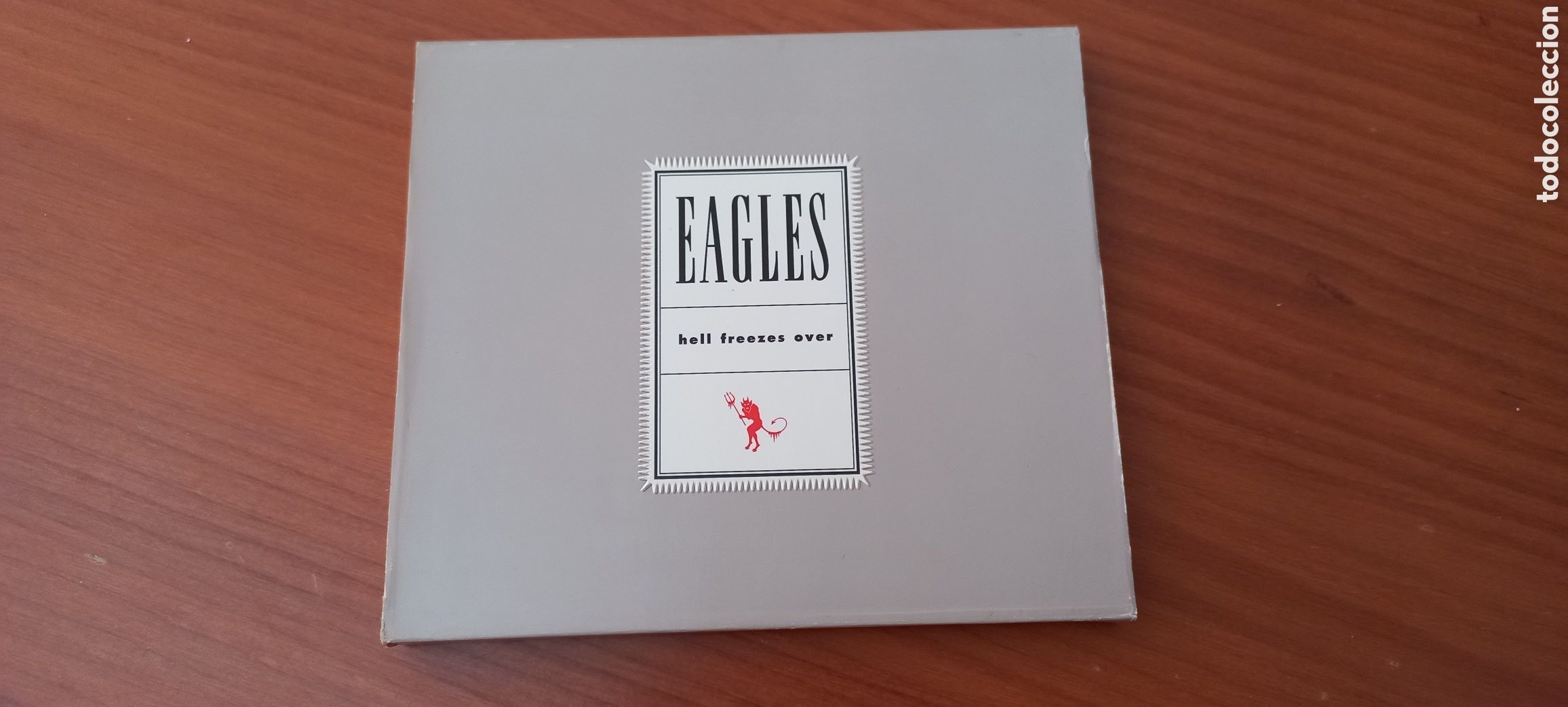 CDs de m&uacute;sica: Eagles CD Hell Freezes Over con funda original y libreto como nuevo - Foto 1