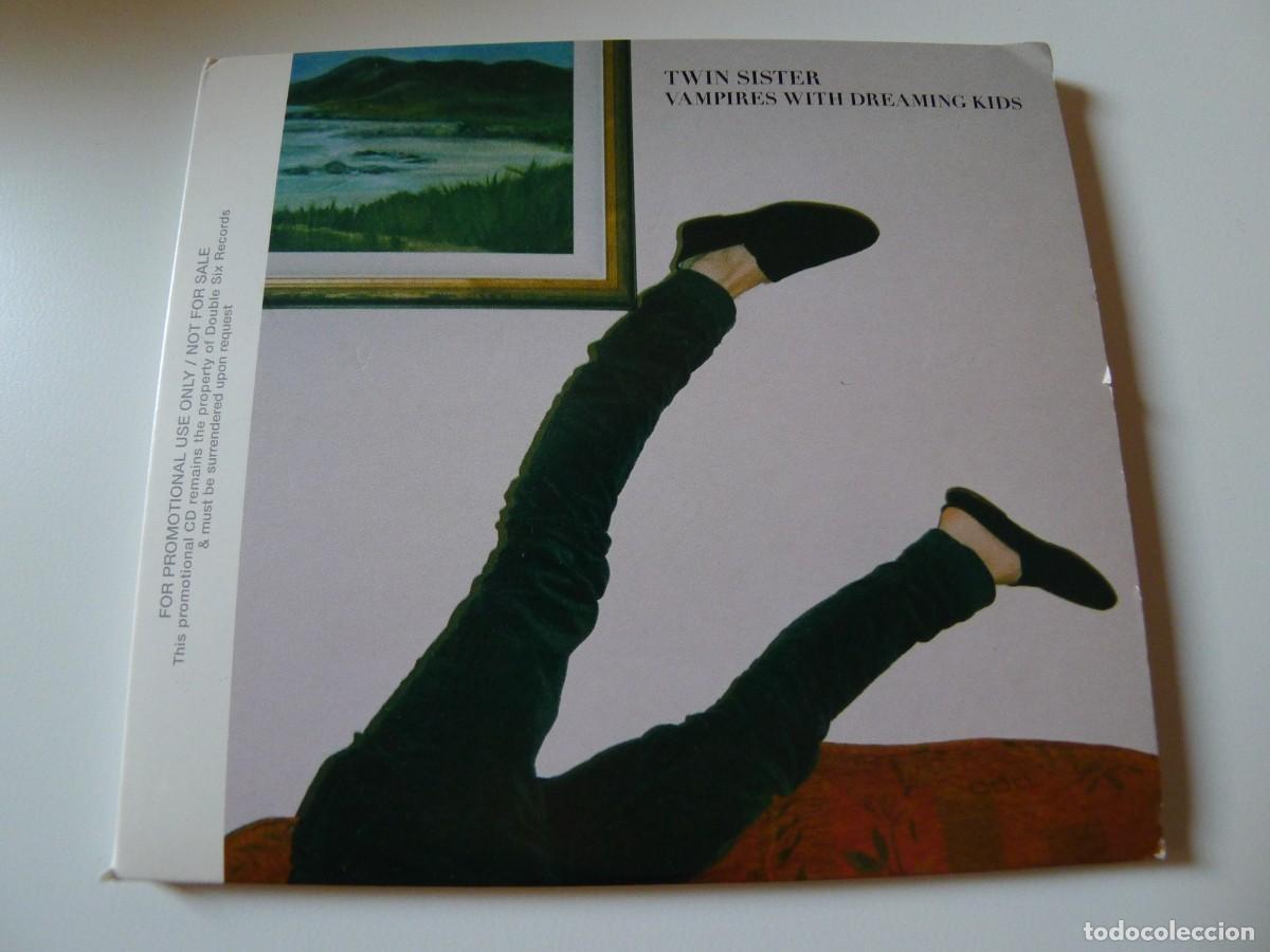CD de M&uacute;sica: TWIN SISTER VAMPIRES WITH DREAMING KIDS / COLOR YOUR LIFE
