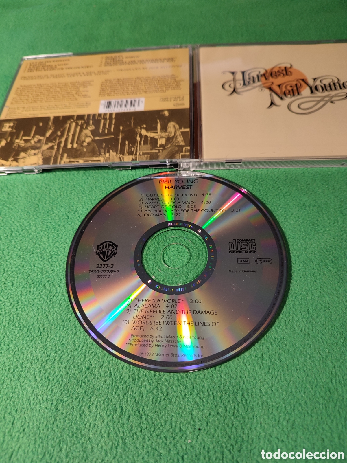 CDs de m&uacute;sica: Neil Young -Harvest - Foto 2