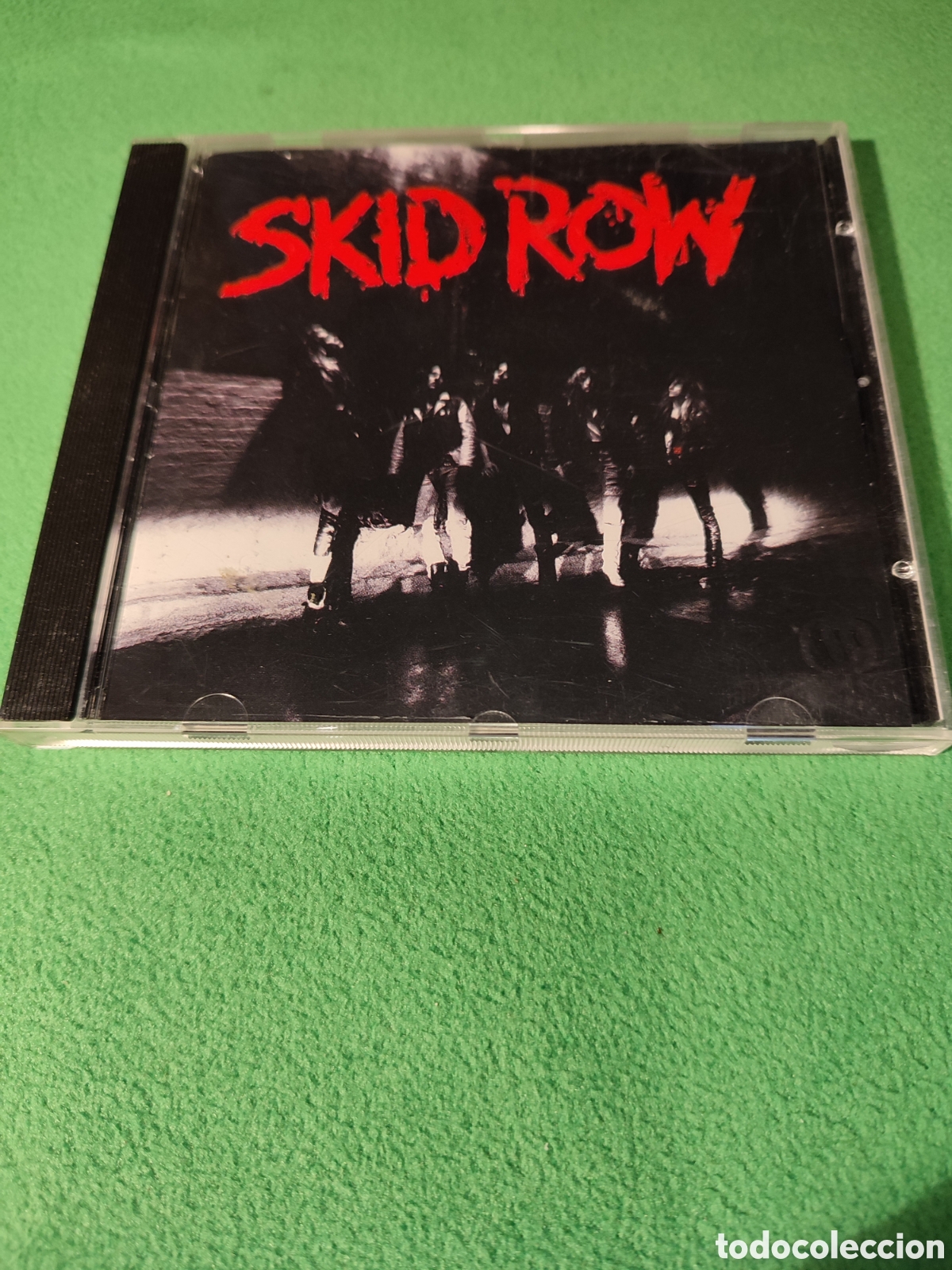 CDs de m&uacute;sica: Skid Row - Same - Foto 1