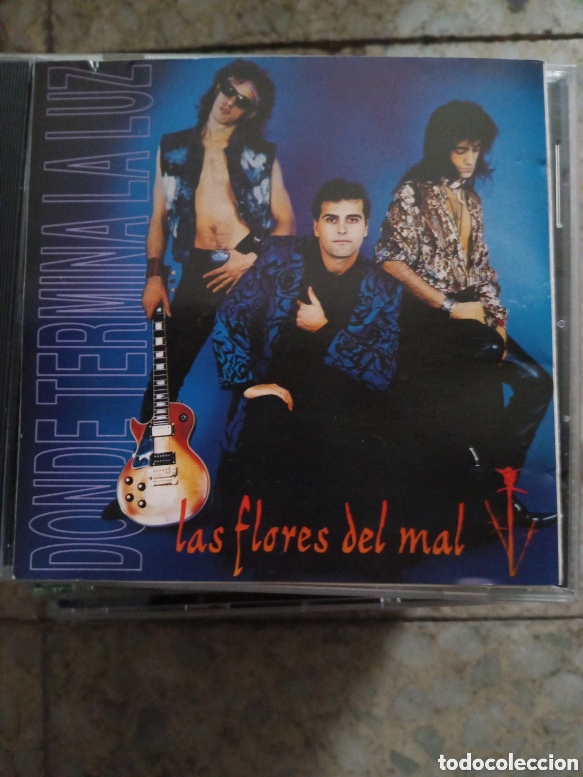 CDs de m&uacute;sica: CD LAS FLORES DEL MAL DONDE TERMINA LA LUZ - Foto 1