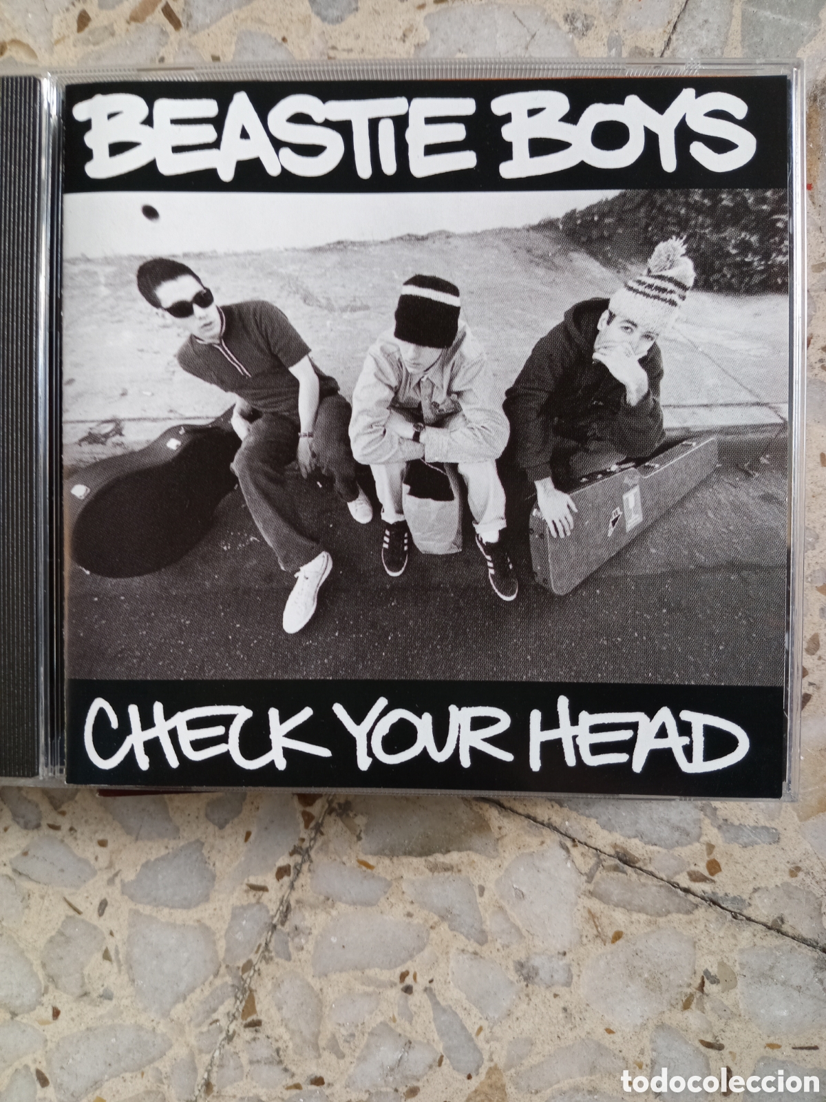 CDs de m&uacute;sica: CD BEASTIE BOYS CHECK YOUR HEAD - Foto 1