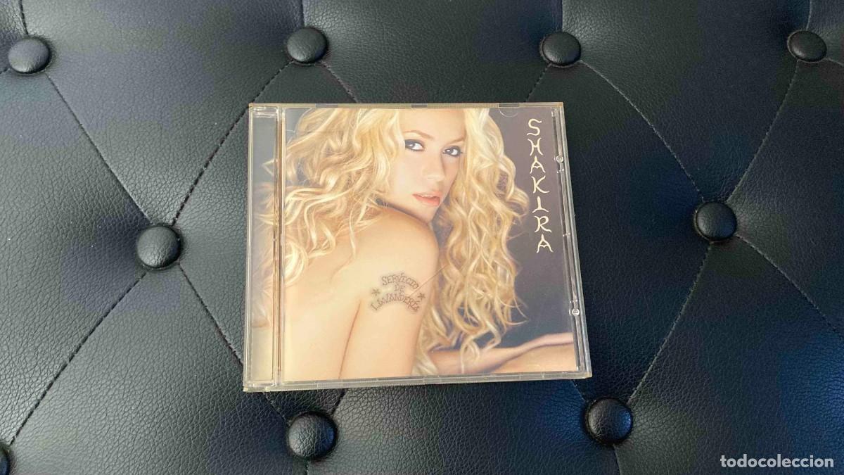 CDs de m&uacute;sica: 2 CDS. Shakira - Foto 3