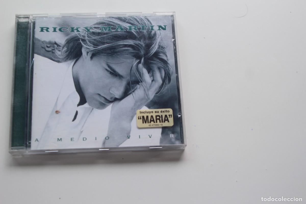 CDs de m&uacute;sica: RICHY MARTIN A MEDIO VIVIR CD - Foto 1