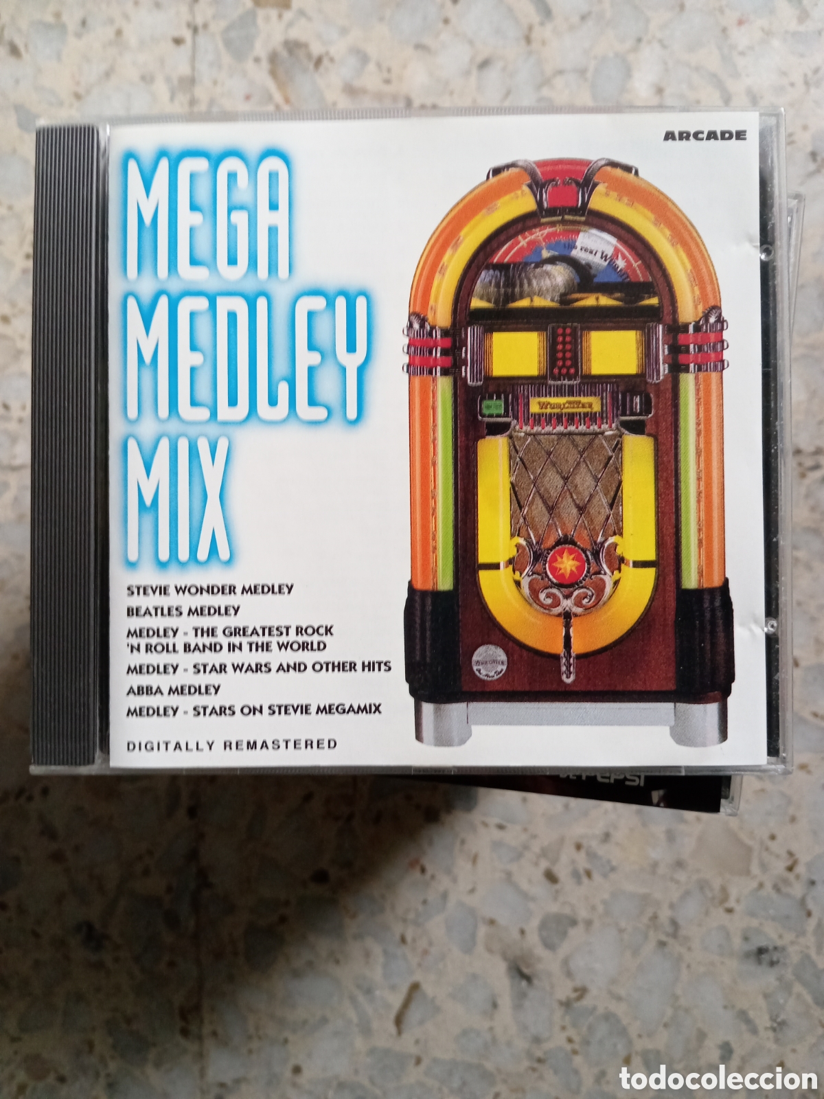 CDs de m&uacute;sica: CD MEGA MEDLEY MIX - Foto 1