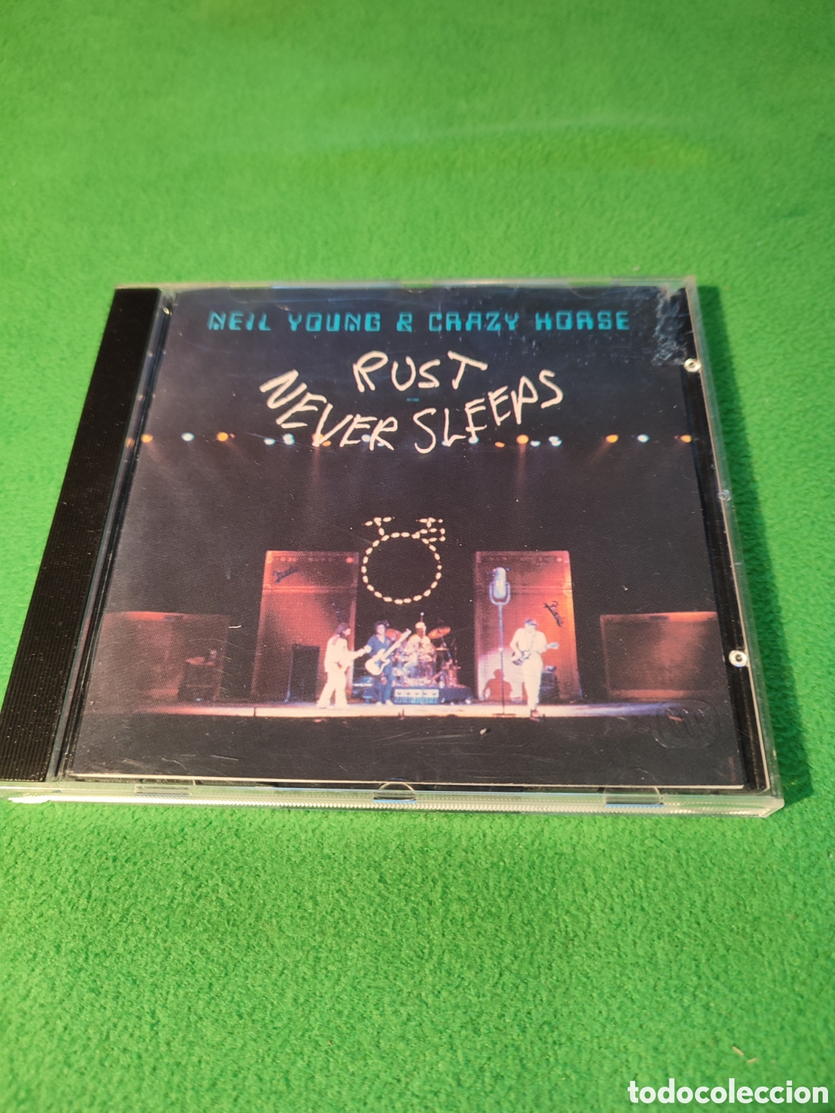 CDs de m&uacute;sica: Neil Young & Crazy Horse - Rust Never sleeps - Foto 1
